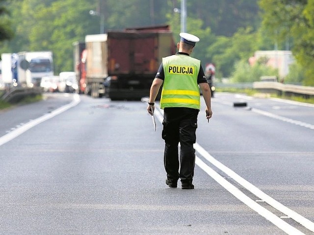 Jak wygląda codzienna praca funkcjonariuszy drogówki?