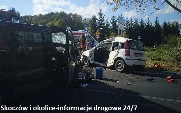 Tragiczny wypadek w Ustroniu. Ranny kierowca fiata pandy...