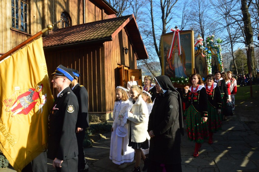 Wiśniowa. Odpust ku czci św. Marcina. Do parafii sprowadzono relikwie świętego [ZDJĘCIA]