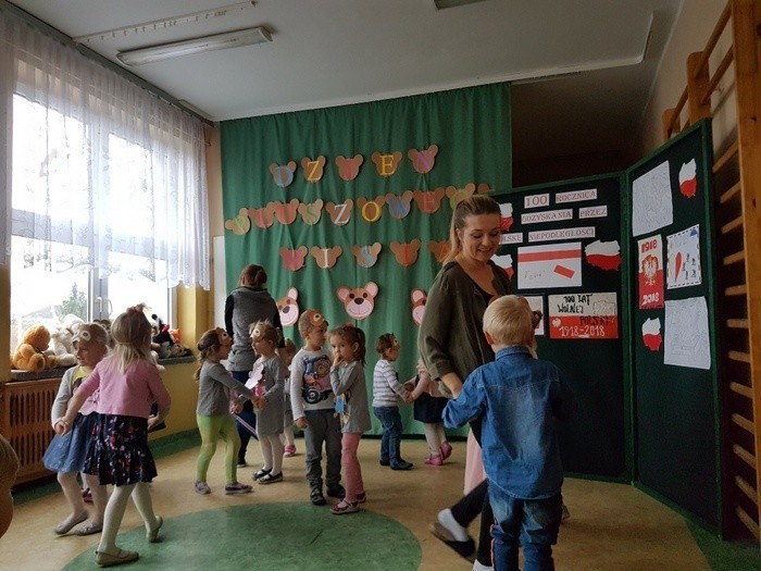Dzień Pluszowego Misia w przedszkolu w Wiązownicy Dużej. ZOBACZ ZDJĘCIA