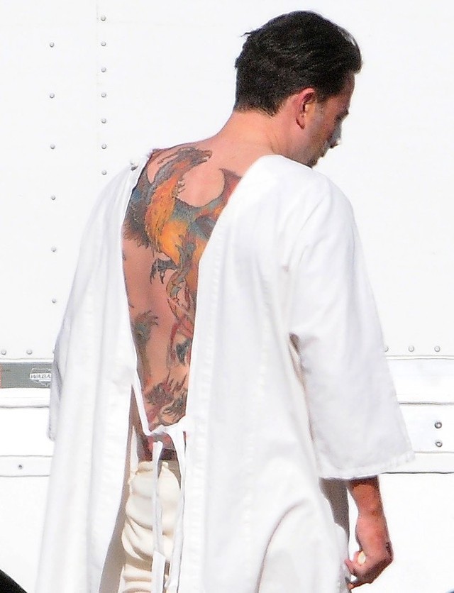 Nowy tatuaż Bena Afflecka.Twitter.com