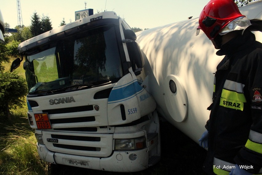 W piątek ok. godz. 11.30 na skrzyżowaniu drogi krajowej nr 6...