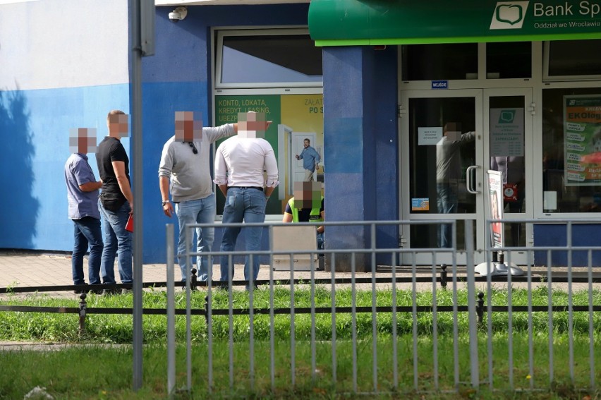 Napad na Bank Spółdzielczy w Miliczu przy ul Kamiennej 115...