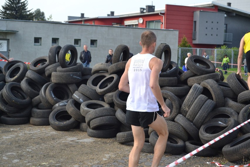 City Cross Częstochowa: 230 biegaczy na trasie miejskiego katorżnika [ZDJĘCIA]