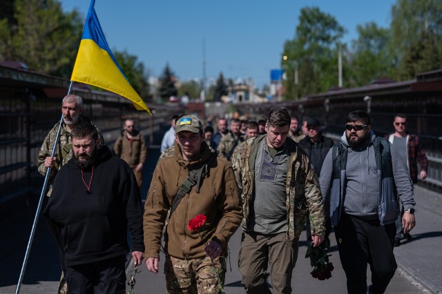 Przygotowania ukraińskiej kontrofensywy na ostatniej prostej. Co będzie konieczne do powodzenia?