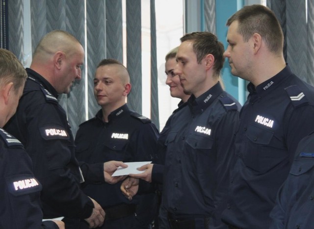 Funkcjonariusze we wtorek  w Wadowicach otrzymali nagrody motywacyjne