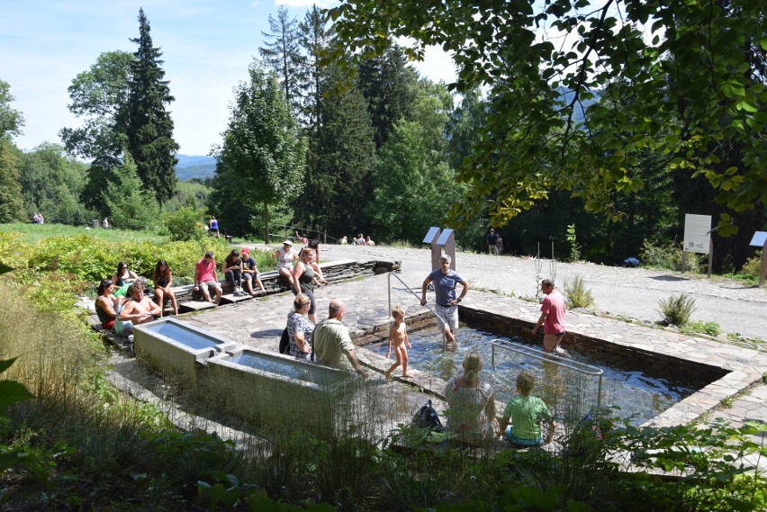 Co na weekend? 10 turystycznych atrakcji czeskich Jeseników. W Rejviz otwierają jeziorko