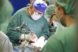 To pierwsza tego typu operacja resekcji wątroby w Polsce z użyciem takiego sprzętu! Przeprowadzili ją chirurdzy w Sosnowcu 