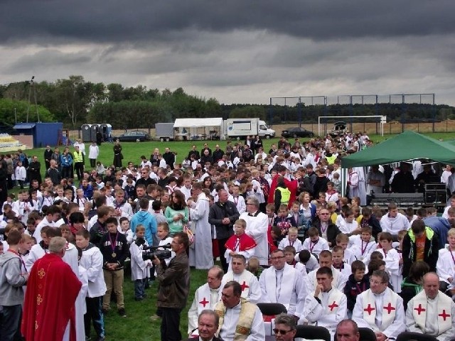 W sobotnim spotkaniu w Oksie uczestniczyło około półtora tysiąca ministrantów i 120 księży z diecezji kieleckiej.