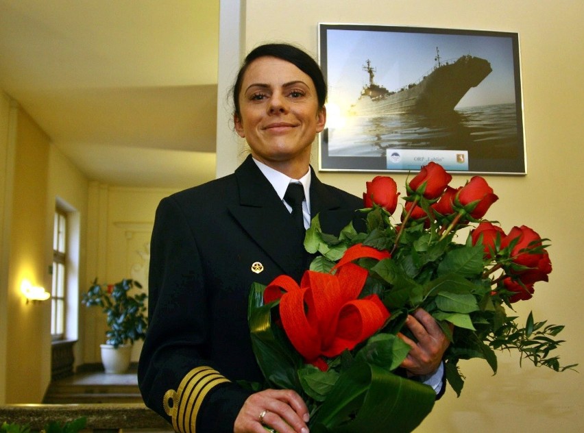 Kapitan Katarzyna Mazurek, dowódca ORP Lublin w lubelskim ratuszu 