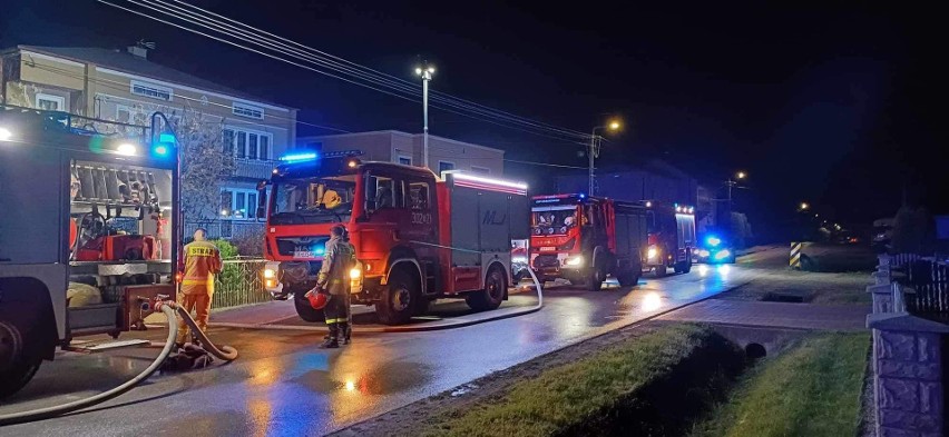 Dwaj podejrzani o podpalenie w gminie Mniów. Straty są duże