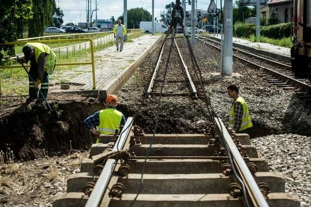 Naprawa uszkodzonego torowiska na Babiej Wsi potrwa kilka dni