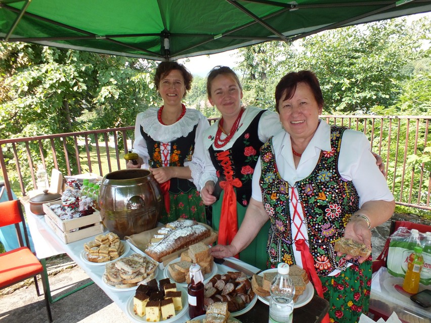 Panie z Koła Gospodyń Wiejskich w Wiśniowej.