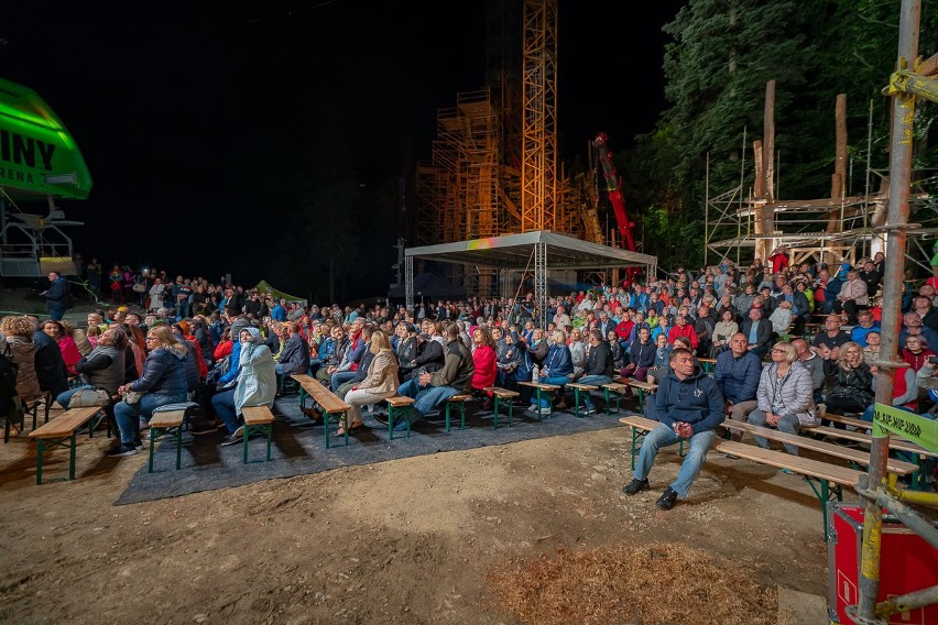 Krynica-Zdrój. Koncert pod wieżą                