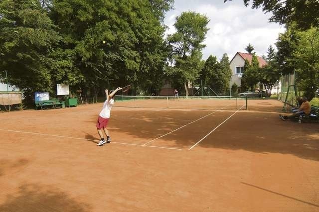 Rozegrano pierwszy turniej mistrzostw Żnina juniorów 2015 w tenisie ziemnym