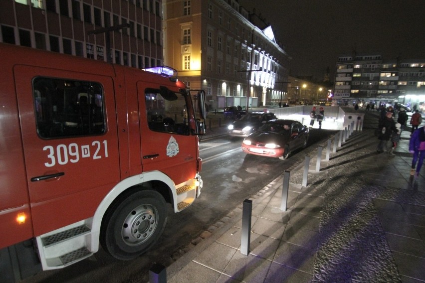 Wrocław, ewakuacja parkingu pod placem Nowy Targ