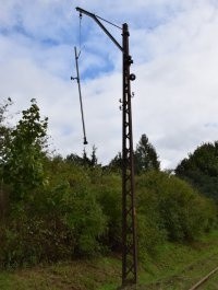 Ukradł trakcję tramwajową, sprzedał na skupie złomu i pojechał za to na urlop...