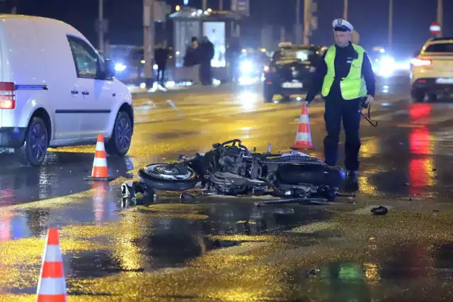 Do wypadku doszło w piątek (1 marca) o godz. 18.30 na ul. Krakowskiej we Wrocławiu.