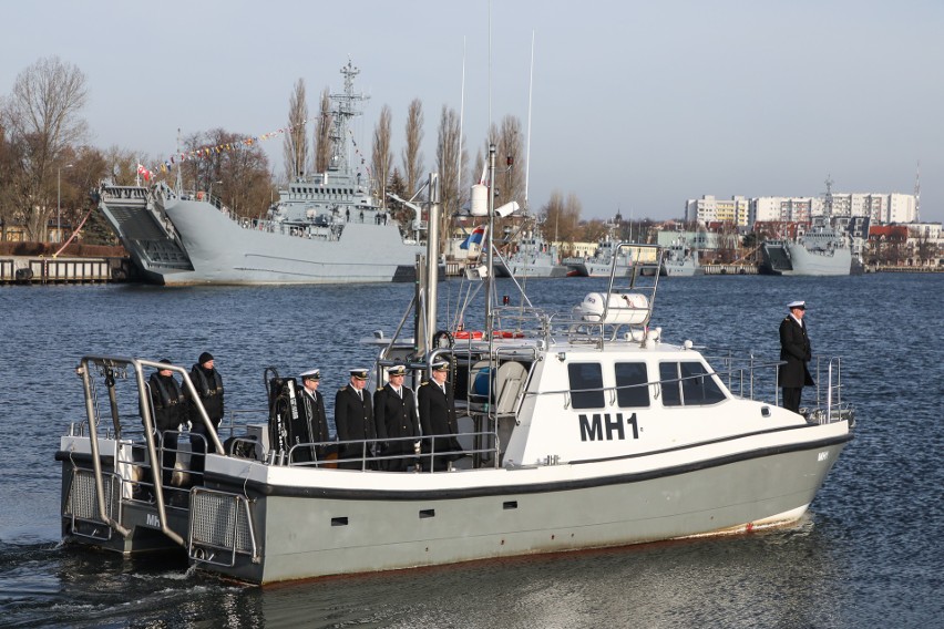 W Świnoujściu powitano nowego dowódcę 8 Flotylli Obrony Wybrzeża [ZDJĘCIA]