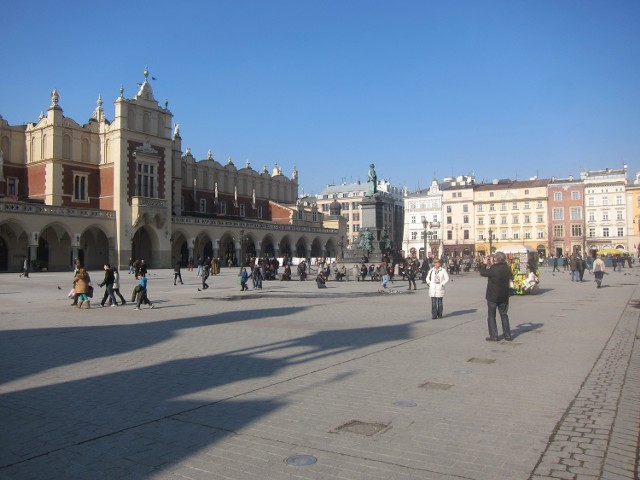 Słońce w mieście: Rynek Główny