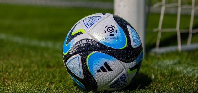 Oto nowa piłka, którą piłkarze będą rozgrywać mecze w ekstraklasie w sezonie 23/24.
