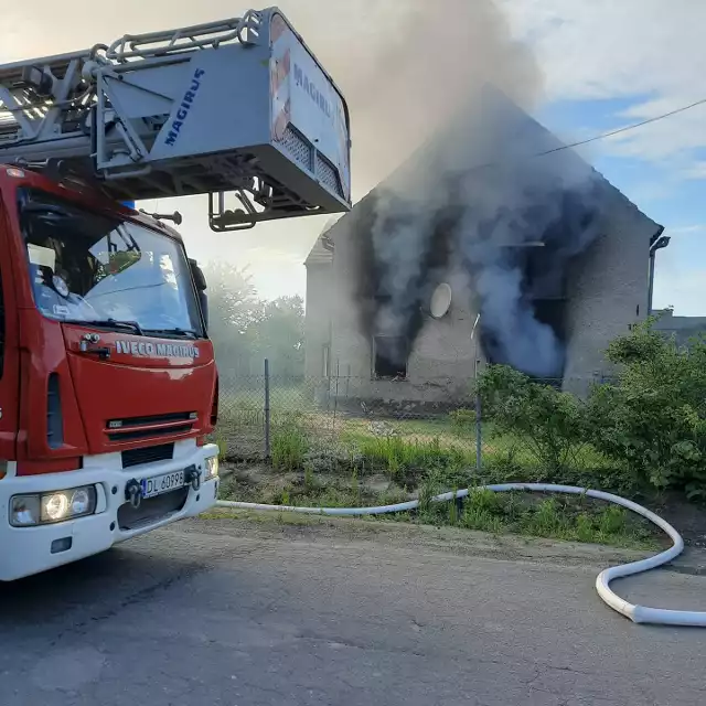 Pożar domu w Gniewomirowicach 8.05.2024