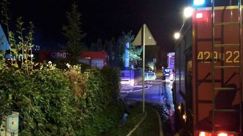 Gniezno: Pożar w Braciszewie. 30 jednostek straży w akcji....