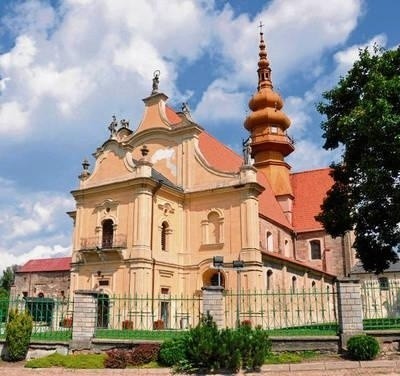 Pocysterski kościół w Koprzywnicy Fot. Waldemar Bałda