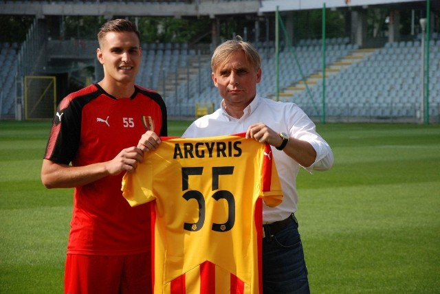 Angelos Argyris podpisał kontrakt z Koroną.