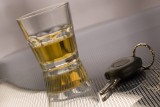 Gołdap. Pijany 31-latek wiózł miesięczne dzieci kradzionym autem. Wpadł na stacji paliw