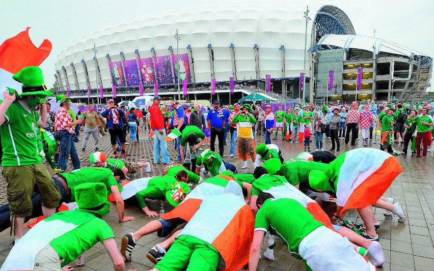 Podczas Euro 2012 kibice z Irlandii opanowali Poznań. Do...