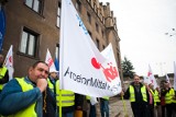 Co z pracownikami krakowskiej huty ArcelorMittal Poland? Kto ich zatrudni? Jakie odprawy dla odchodzących? Trwają negocjacje, powstanie plan