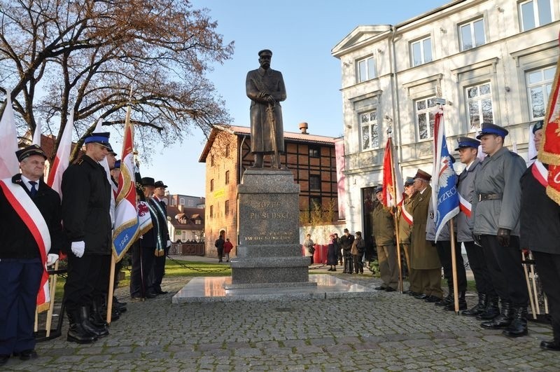 Odsłonięcie pomnika Marszałka Piłsudskiego w Szczecinku