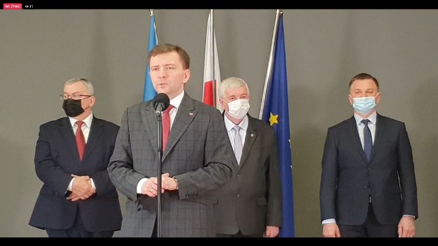 W środę (02.02) Andrzej Adamczyk, minister infrastruktury, i Łukasz Schreiber, minister, członek rady Ministrów spotkali się w Nakle nad Notecią z samorządowcami z regionu.