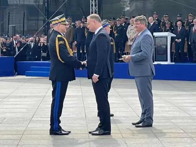 Nominację generalską Jacek Kaczmarek odebrał w trakcie Centralnych Obchodów Dnia Strażaka w Warszawie.