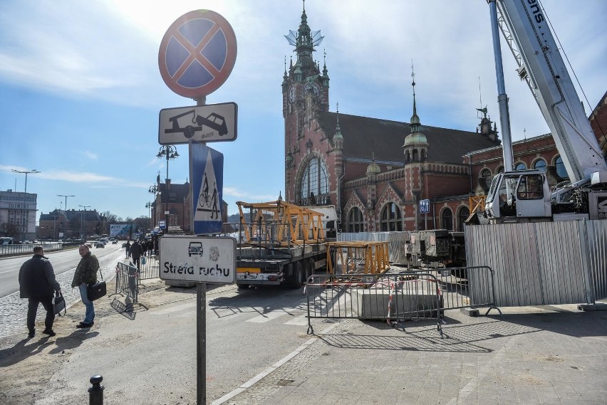 Dworzec kontenerowy dla pasażerów w Gdańsku