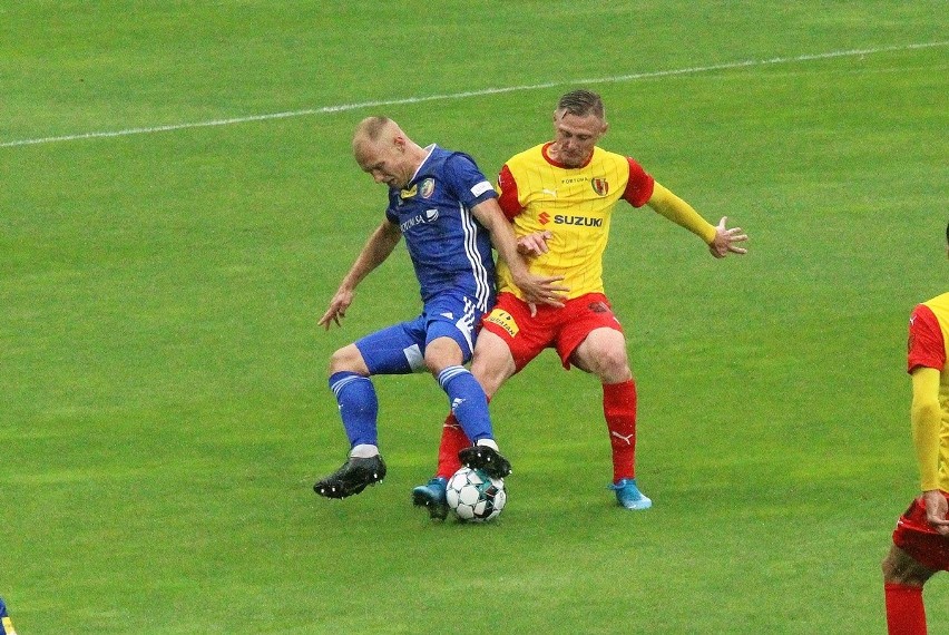 Fortuna 1 Liga. Korona Kielce po dobrym meczu zremisowała z Miedzią Legnica. Była szansa na zwycięstwo, ale zawiodła skuteczność [ZDJĘCIA]