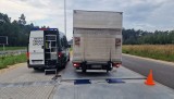 Funkcjonariusze Inspekcji Transportu Drogowego z Łodzi skontrolowali 18 busów. Aż 14 z nich było przeładowanych