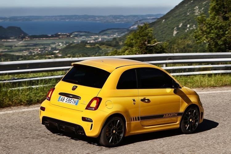 Abarth 595...