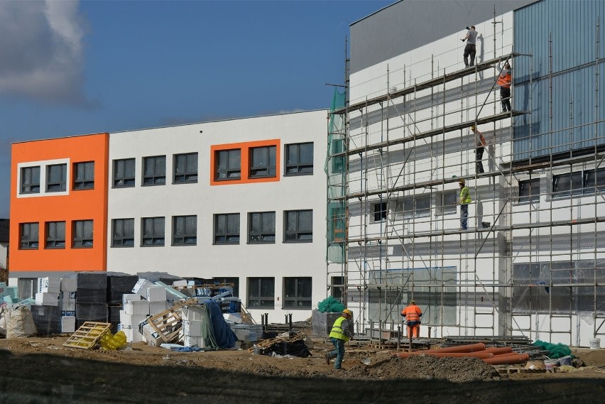 Budowa szkoły w Gdańsku Kokoszkach, marzec 2014