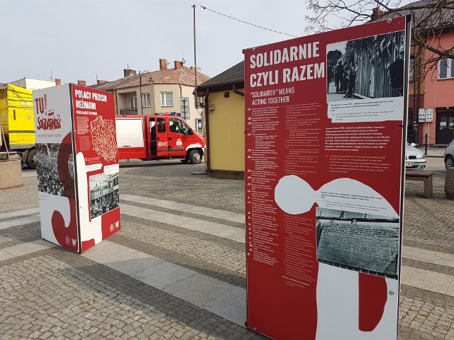 Na placu herbowym Lipskiego Centrum Kultury można zobaczyć wystawę "Tu rodziła się Solidarność".