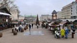 Zimowe Miasteczko wystartowało na placu Wolności. Lodowisko i wiele innych atrakcji czeka na poznaniaków. Zobacz zdjęcia!