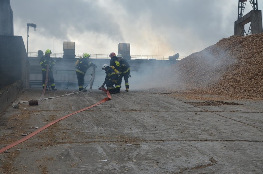 Ostrołęka. Pożar w Stora Enso. Zapaliły się elementy konstrukcyjne hali produkcyjnej