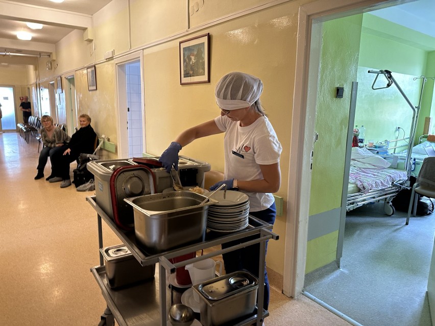 Wielkie zmiany w żywieniu pacjentów sandomierskiego szpitala. Jest dużo nowości. Zobacz zdjęcia i film