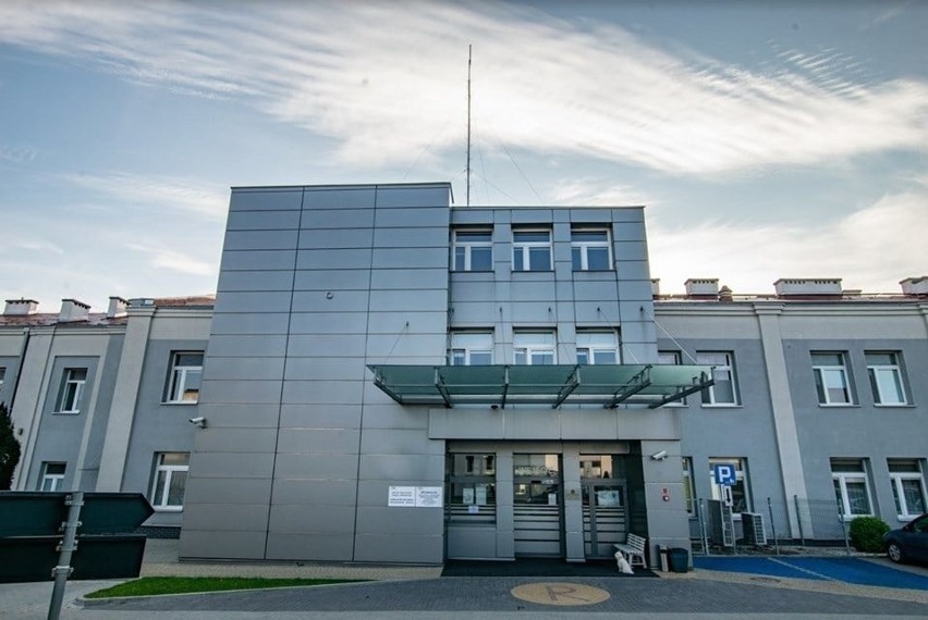 Kolejne szpitale w Kielcach wprowadzają ograniczenia w odwiedzinach! Wzrasta liczba infekcji wirusowych