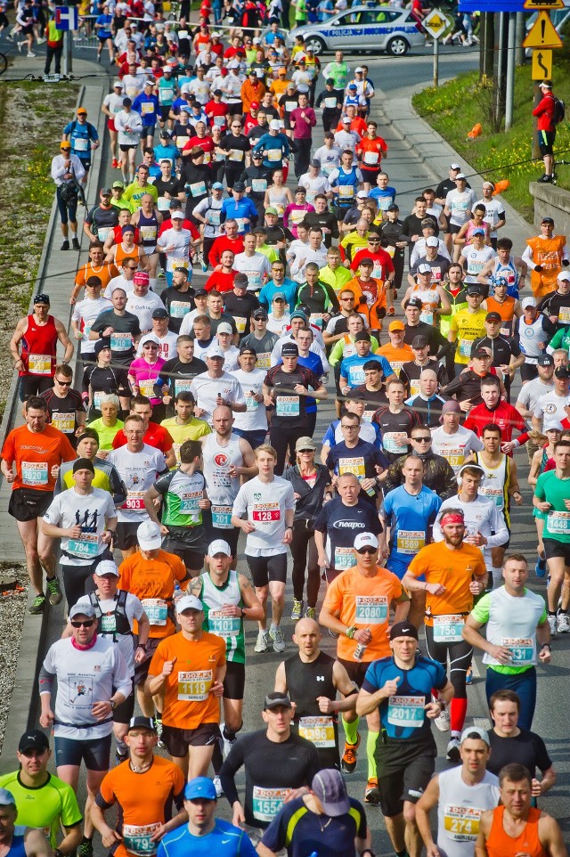 Maraton oraz bieganie  doskonale wpisują się w przesłanie marki "Dbam o Zdrowie"