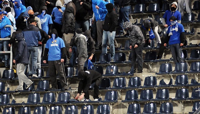 [nowe zdjęcia] Lech Poznań - Legia Warszawa. Mecz i demolka