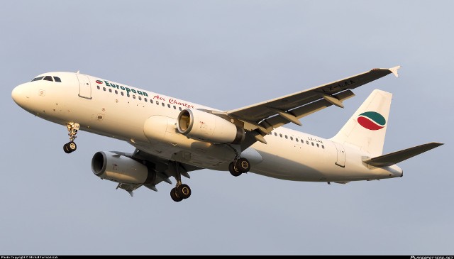 Biuro Nekera z lotniska w Radom zabierze swoich klientów do Bułgarii w piątki samolotem Airbus a320 wynajętym od bułgarskiej linii lotniczej Bulgarian Air Charter.