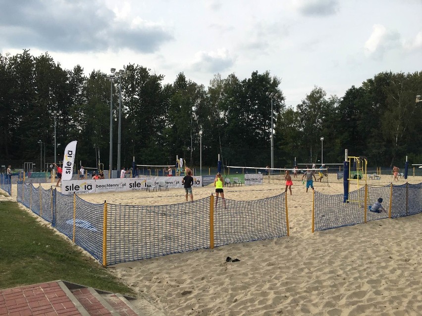 Mistrzostwa Polski w beach tenisie. Zobacz kto wygrał w Dąbrowie Górniczej [ZDJĘCIA]