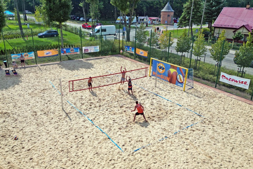 Wyjątkowy turniej siatkówki plażowej w Pionkach. Zobacz zdjęcia